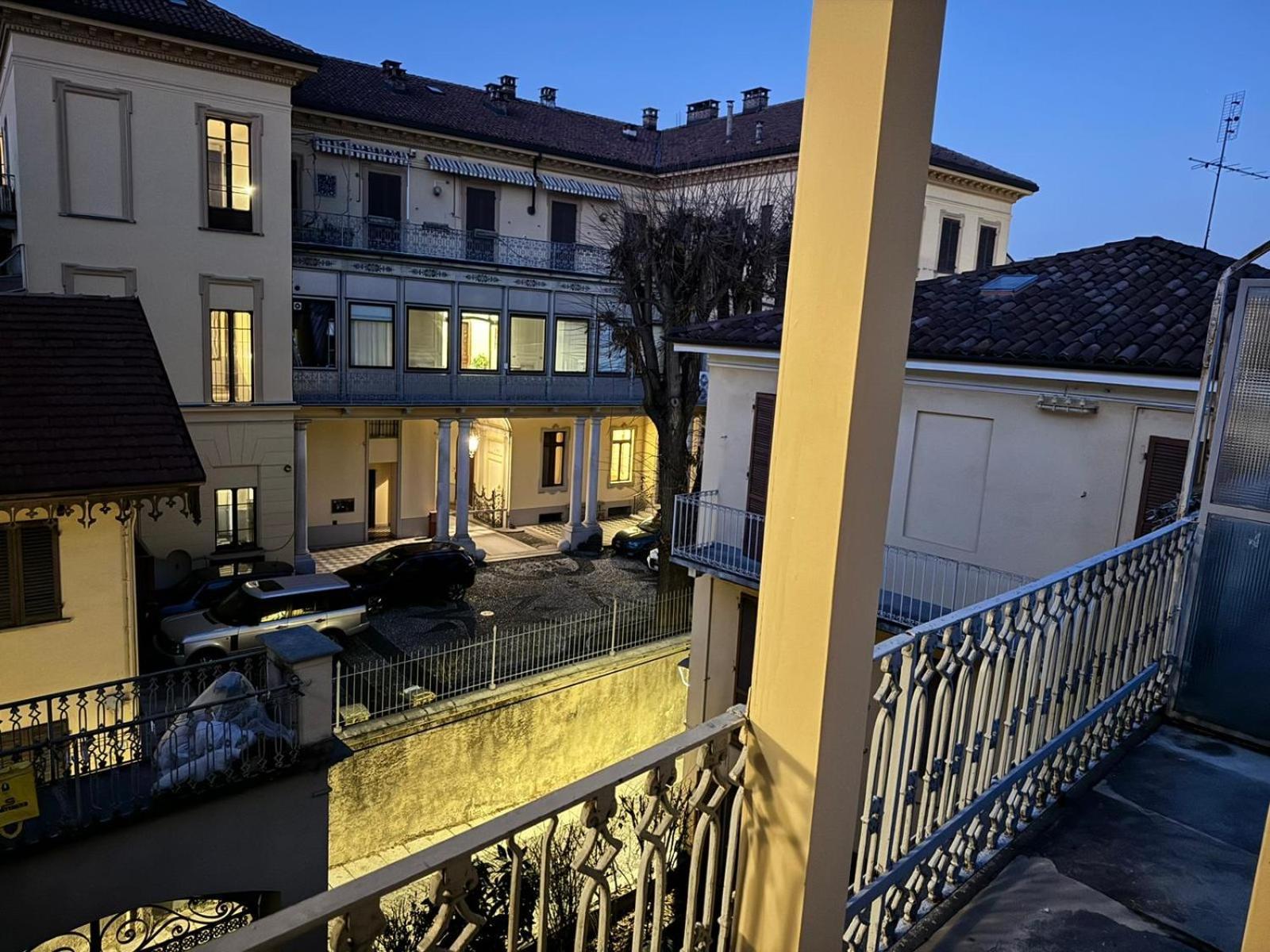Le Tre Ca', Ca' Cecilia, Ca' Nina, Ca' Vittoria Apartman Asti Kültér fotó