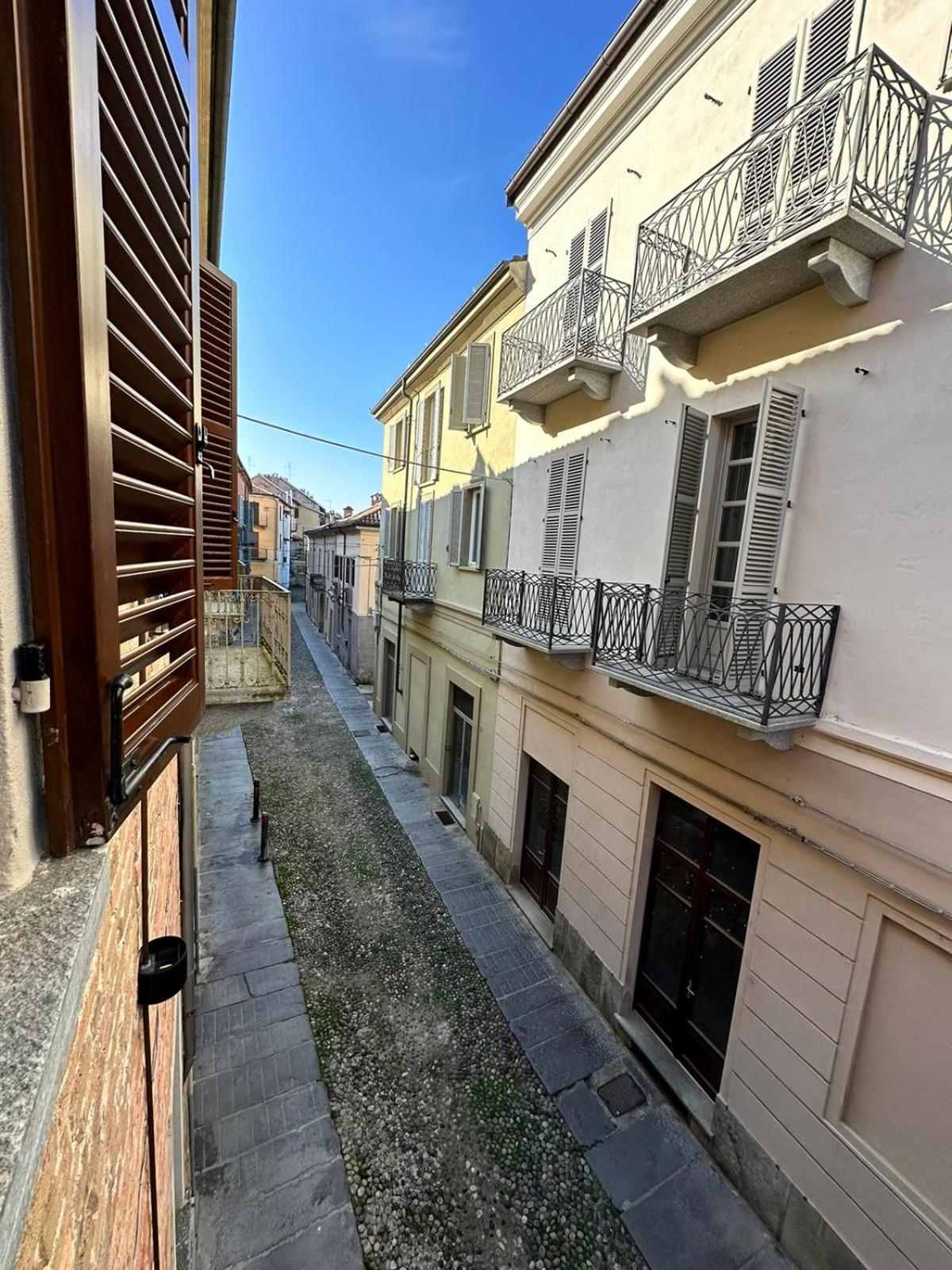 Le Tre Ca', Ca' Cecilia, Ca' Nina, Ca' Vittoria Apartman Asti Kültér fotó