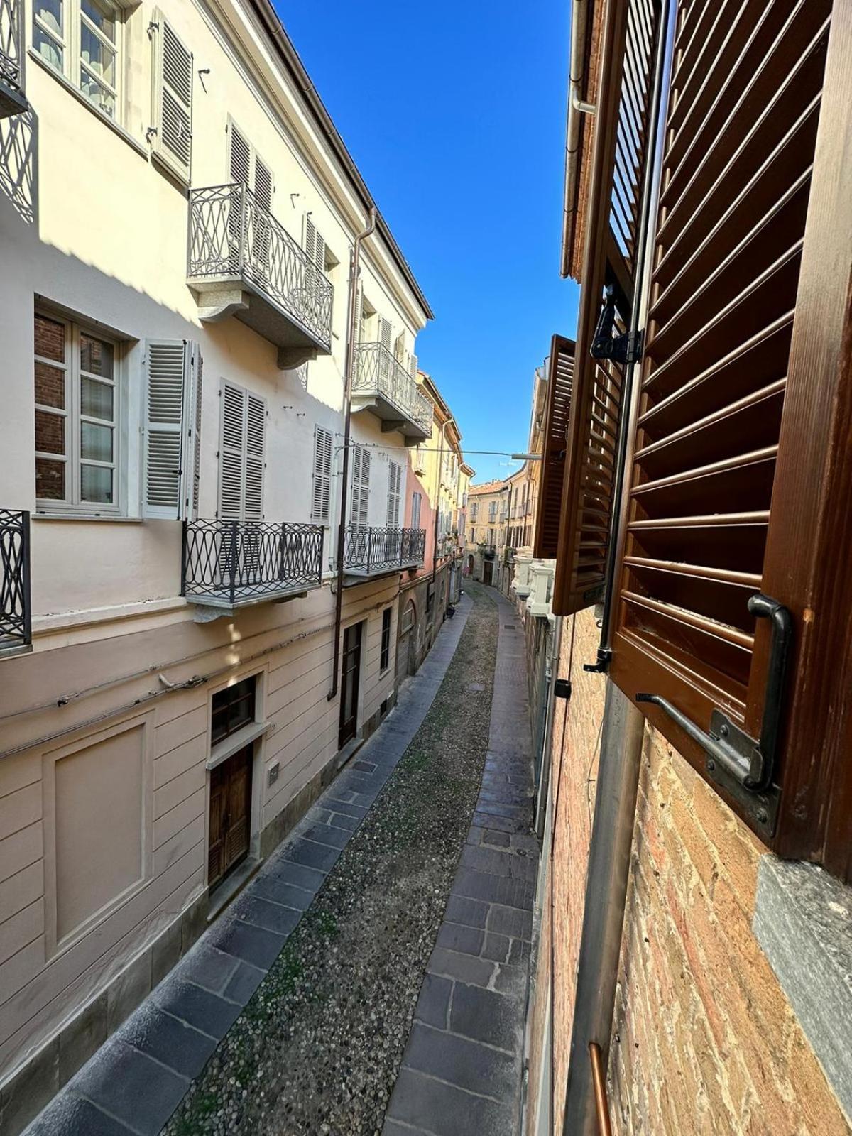 Le Tre Ca', Ca' Cecilia, Ca' Nina, Ca' Vittoria Apartman Asti Kültér fotó